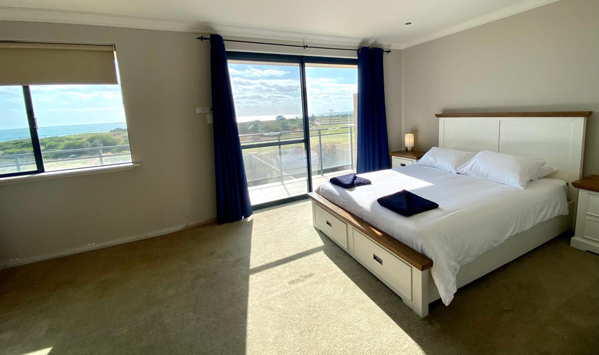 Port Denison Beach Resort Eksteriør bilde
