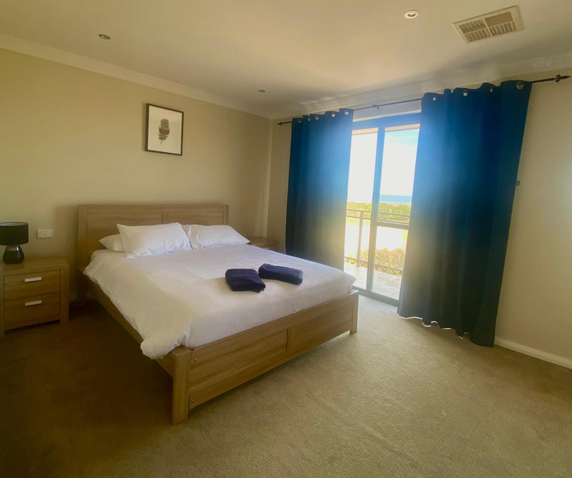 Port Denison Beach Resort Eksteriør bilde